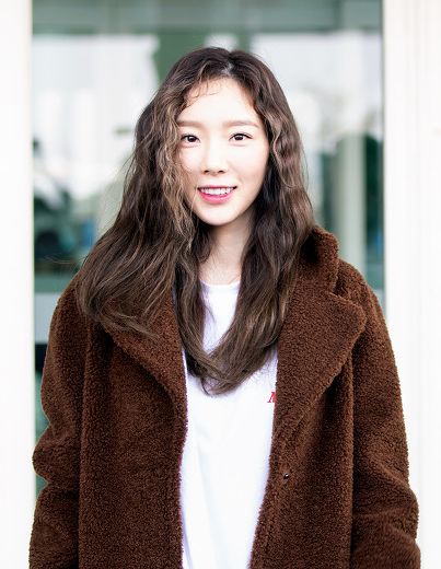 Taeyeon (Girls' Generation)